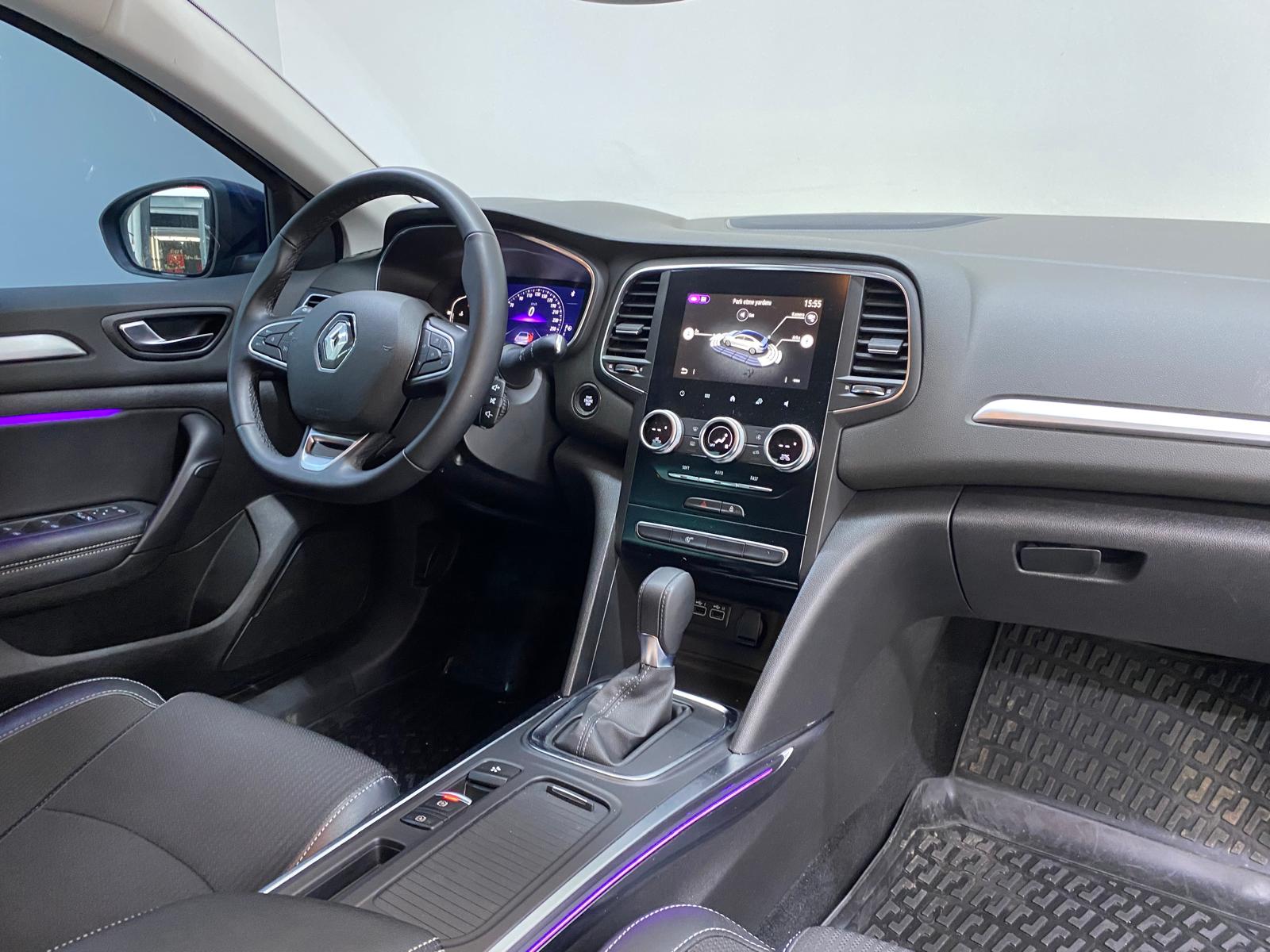 RENAULT MEGANE 23
